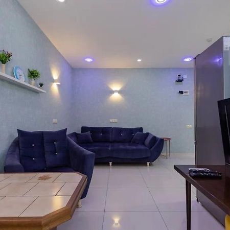 Apartamento Bubukin Batumi Exterior foto