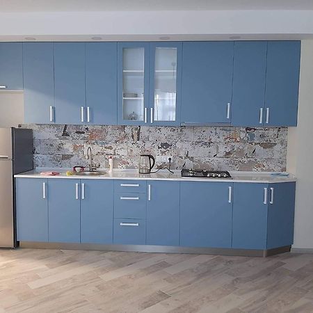 Apartamento Bubukin Batumi Exterior foto