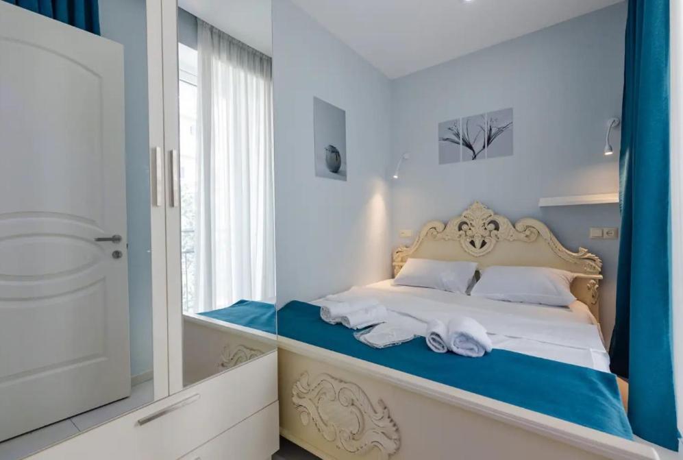 Apartamento Bubukin Batumi Exterior foto