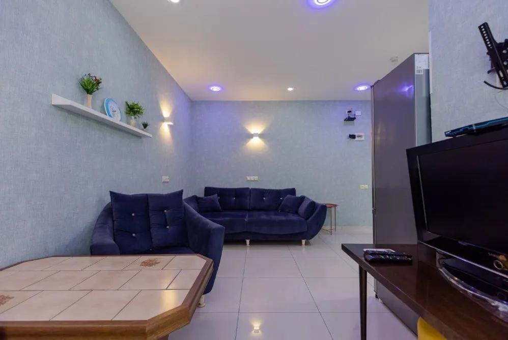 Apartamento Bubukin Batumi Exterior foto
