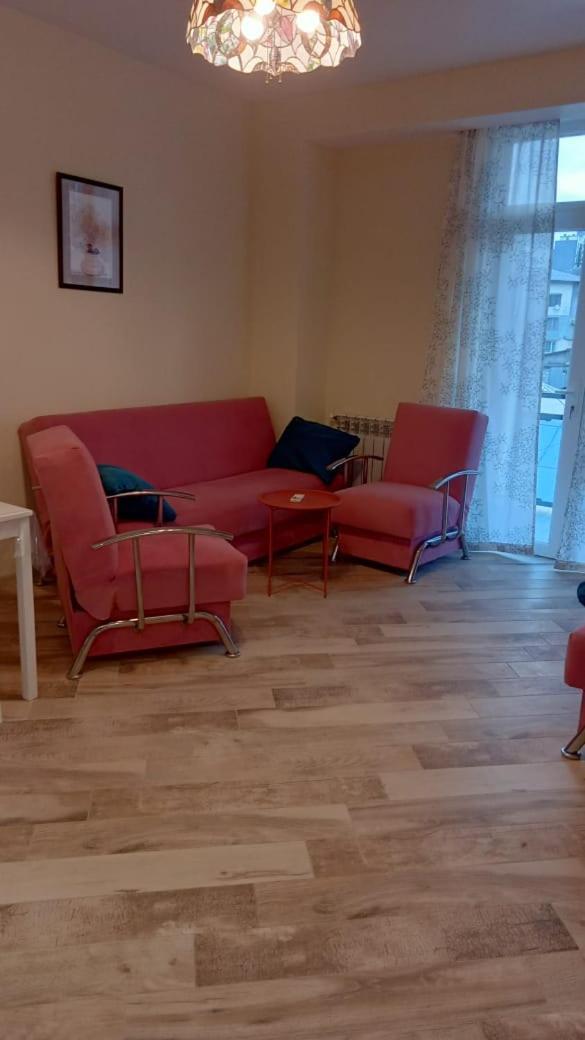 Apartamento Bubukin Batumi Exterior foto